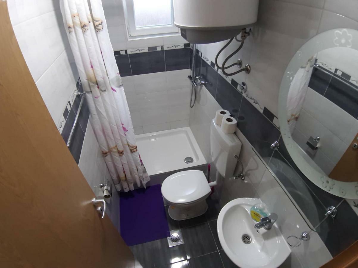 Apartments Leza ネウム エクステリア 写真