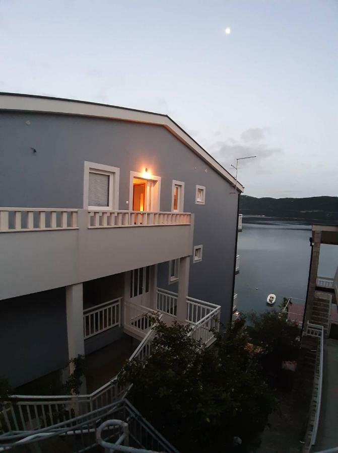 Apartments Leza ネウム エクステリア 写真