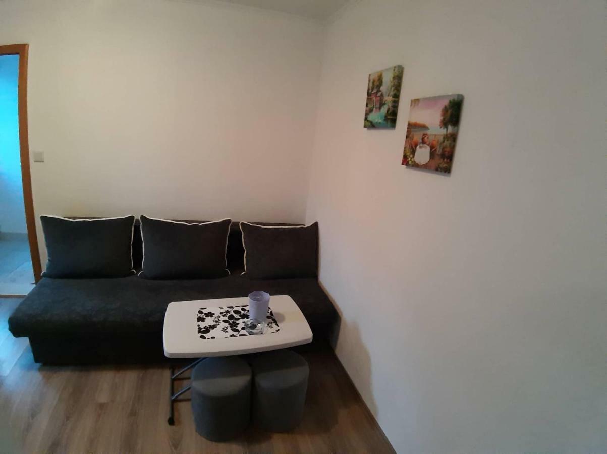 Apartments Leza ネウム エクステリア 写真